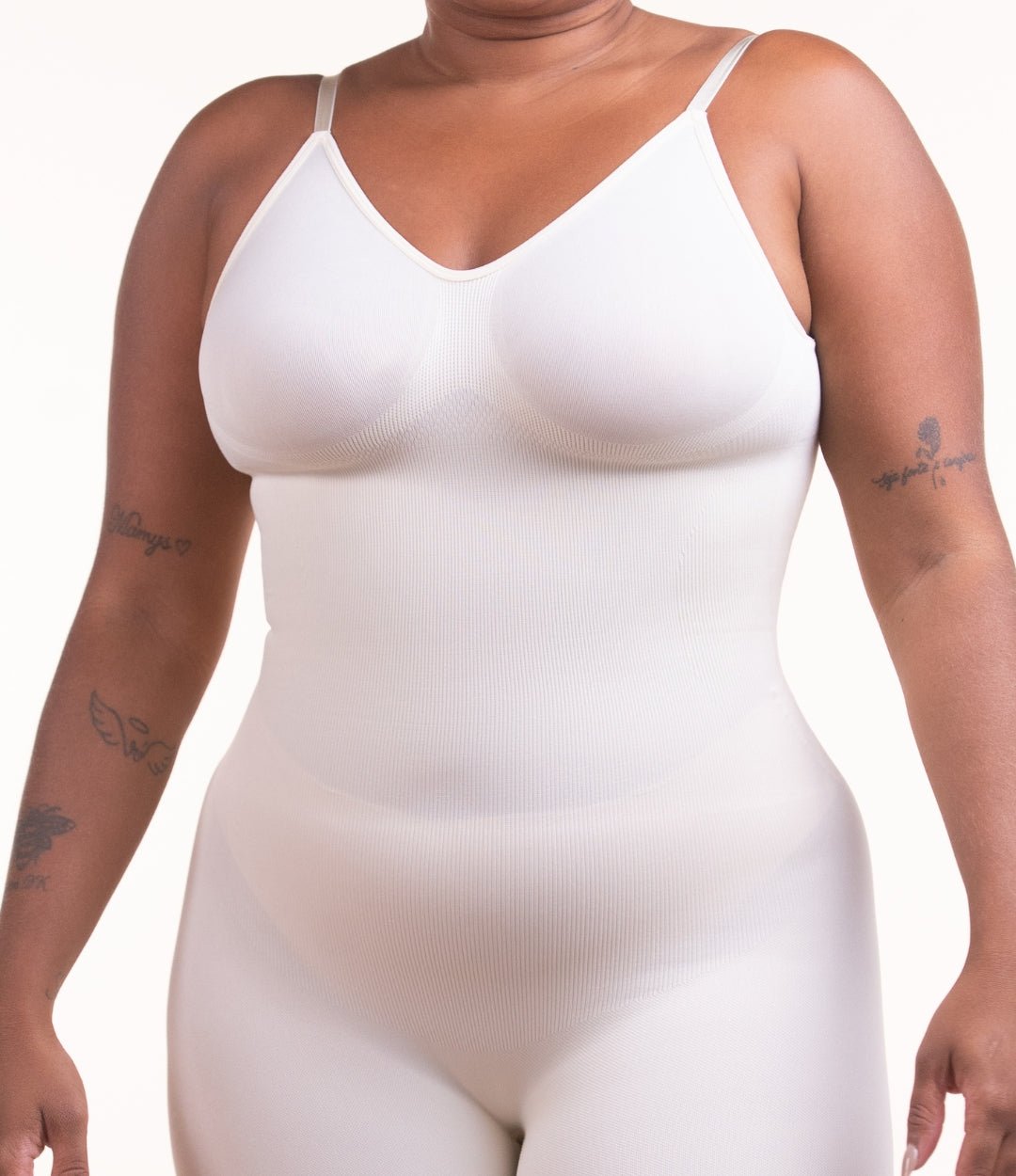 Soft Naked - Macaquinho Modelador Redutor de Medidas com Costas Aberta