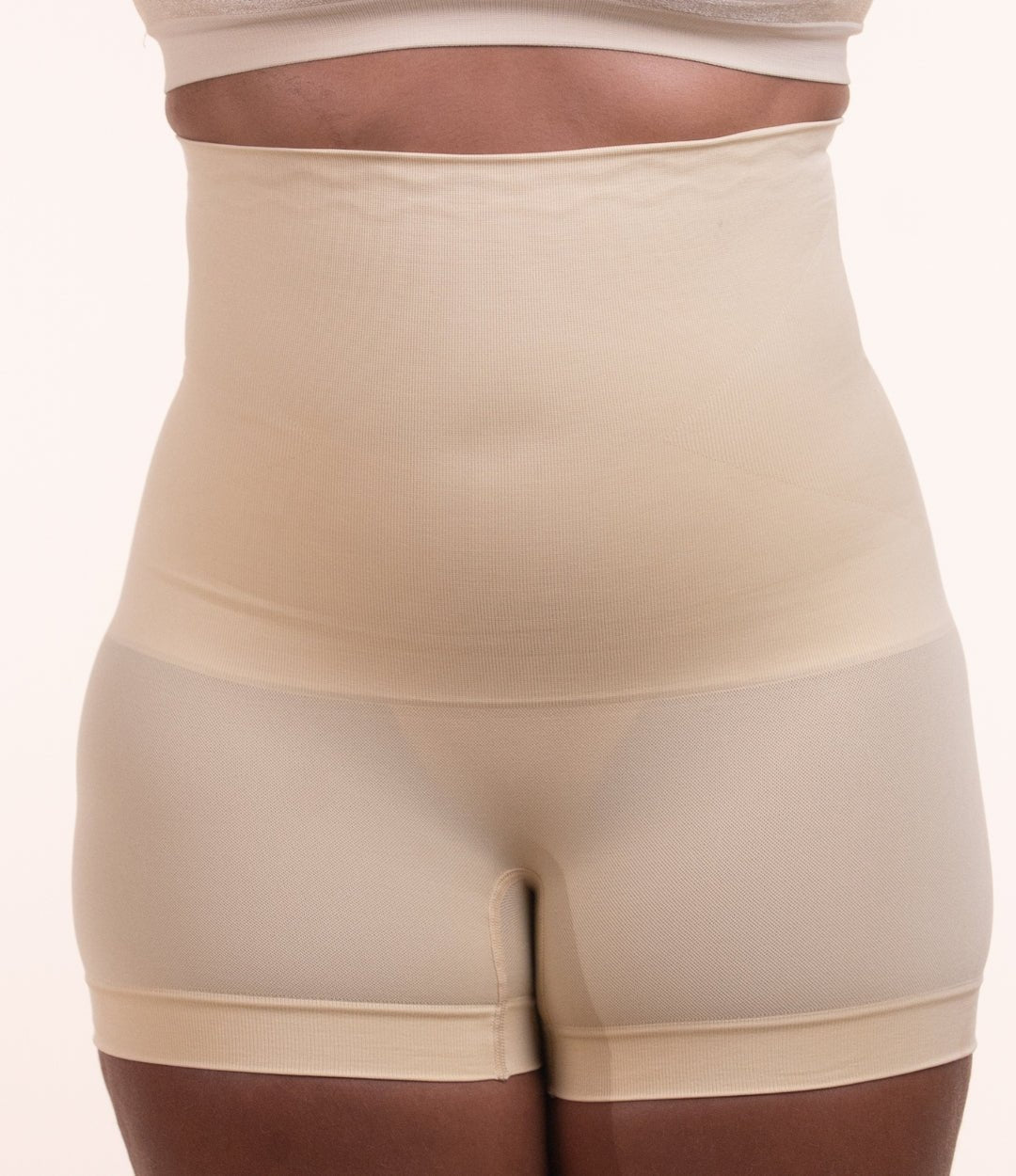 Tiny Shaper - Short Modelador Cintura Alta Modelo Boyshort